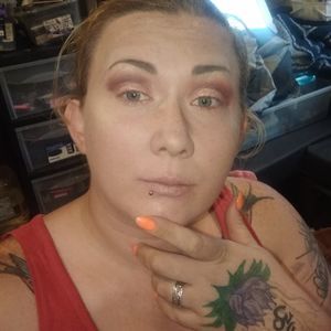 Meet your Posher, Adriane